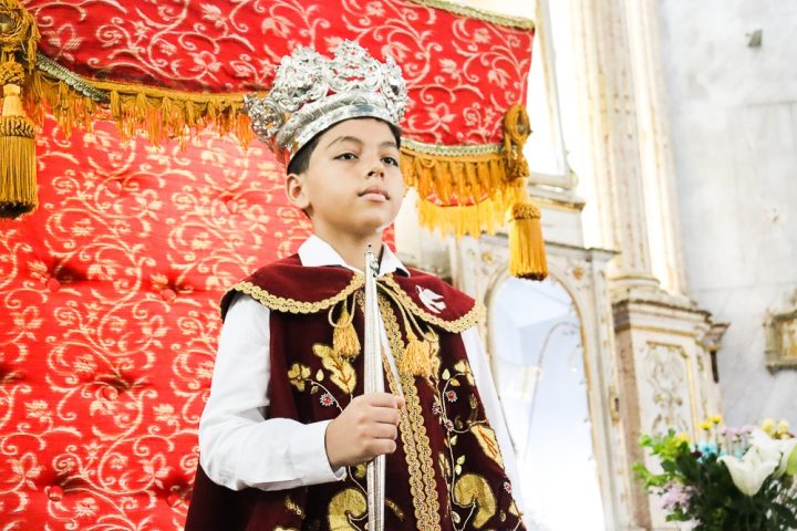 Paróquia Santo Antônio Além do Carmo celebra a Festa do Divino Espírito Santo