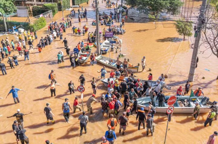 Sobe para 107 o número de mortos em consequência das chuvas no RS