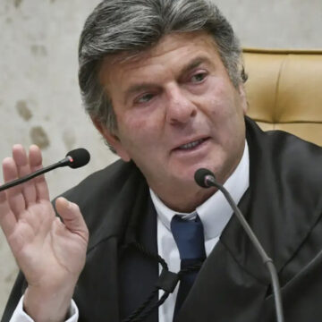 Ministro Luiz Fux é sorteado relator de recurso do ex-presidente Jair Bolsonaro sobre inelegibilidade