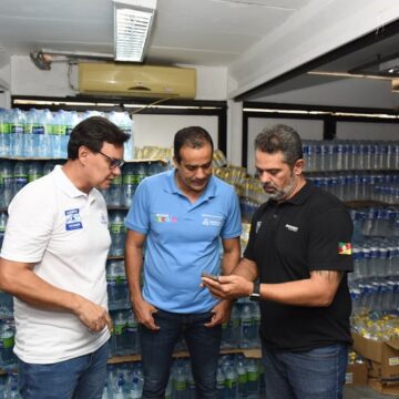 Prefeitura de Salvador envia 103 mil litros de água ao Rio Grande do Sul arrecadados em ação solidária