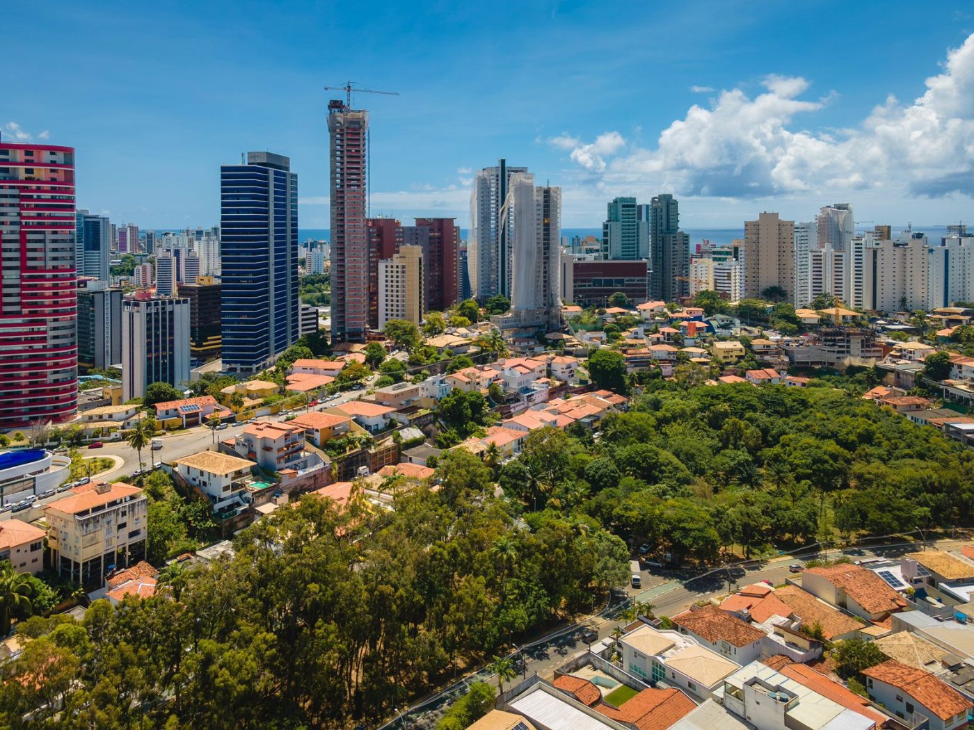 Construtoras baianas se unem em parceria inédita para lançar empreendimento residencial com paisagismo de Guilherme Takeda em Salvador