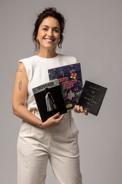 Escritora baiana Manuela Dias lança editora própria com evento especial no Rio de Janeiro
