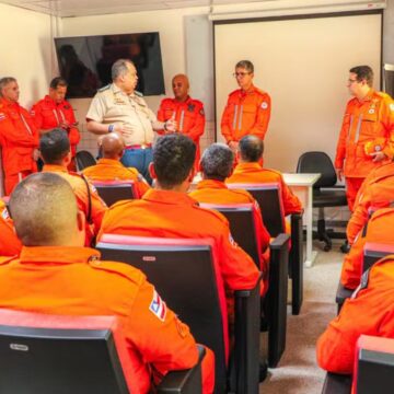 Corpo de Bombeiros da Bahia vai enviar 22 profissionais ao Rio Grande do Sul após fortes chuvas no estado
