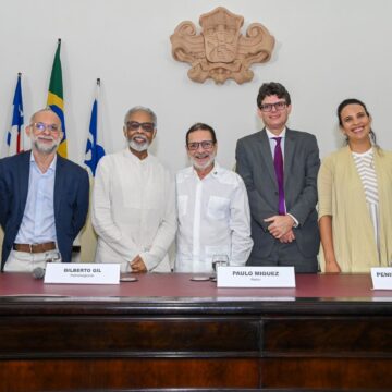 UFBA lança Cátedra Gilberto Gil de Estudos da Cultura com solenidade em Salvador. Veja fotos