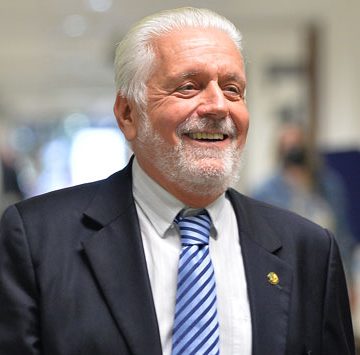 Jaques Wagner desembarca nos EUA para negociar fim da tarifa de 50%