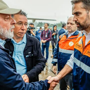 Lula anuncia R$ 18,3 bilhões em obras do PAC para prevenção de desastres naturais