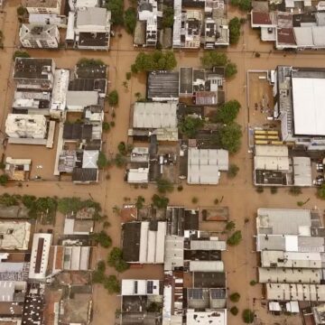 Mortes no Rio Grande do Sul chegam a 55 e desaparecidos são 74: ‘maior desastre climático do estado’