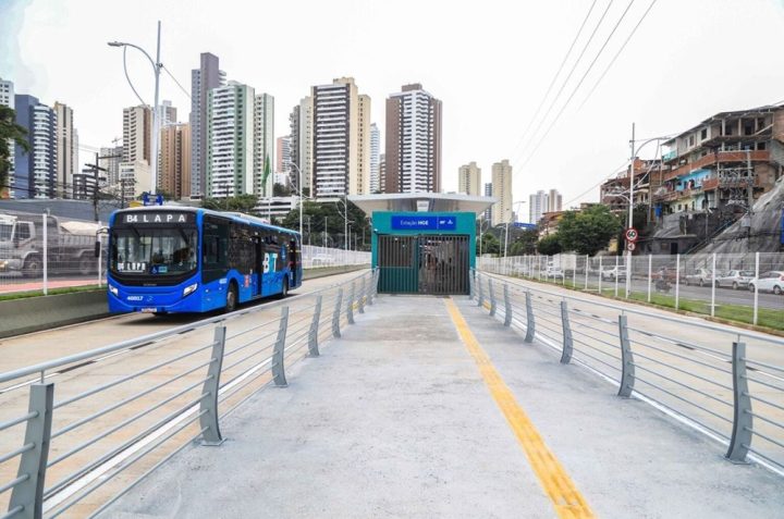 Sistema BRT passa a operar com mais duas estações neste sábado (18); saiba onde ficam