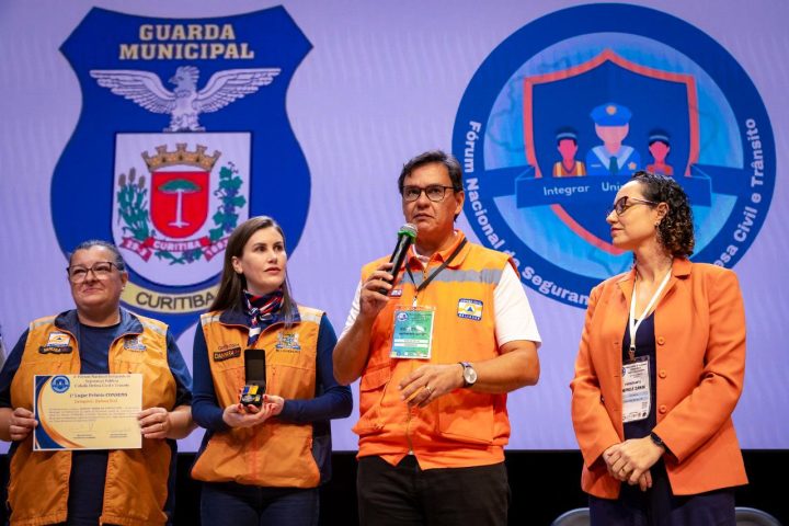 Diretor da Codesal participa de Fórum Nacional de Defesa Civil em Curitiba