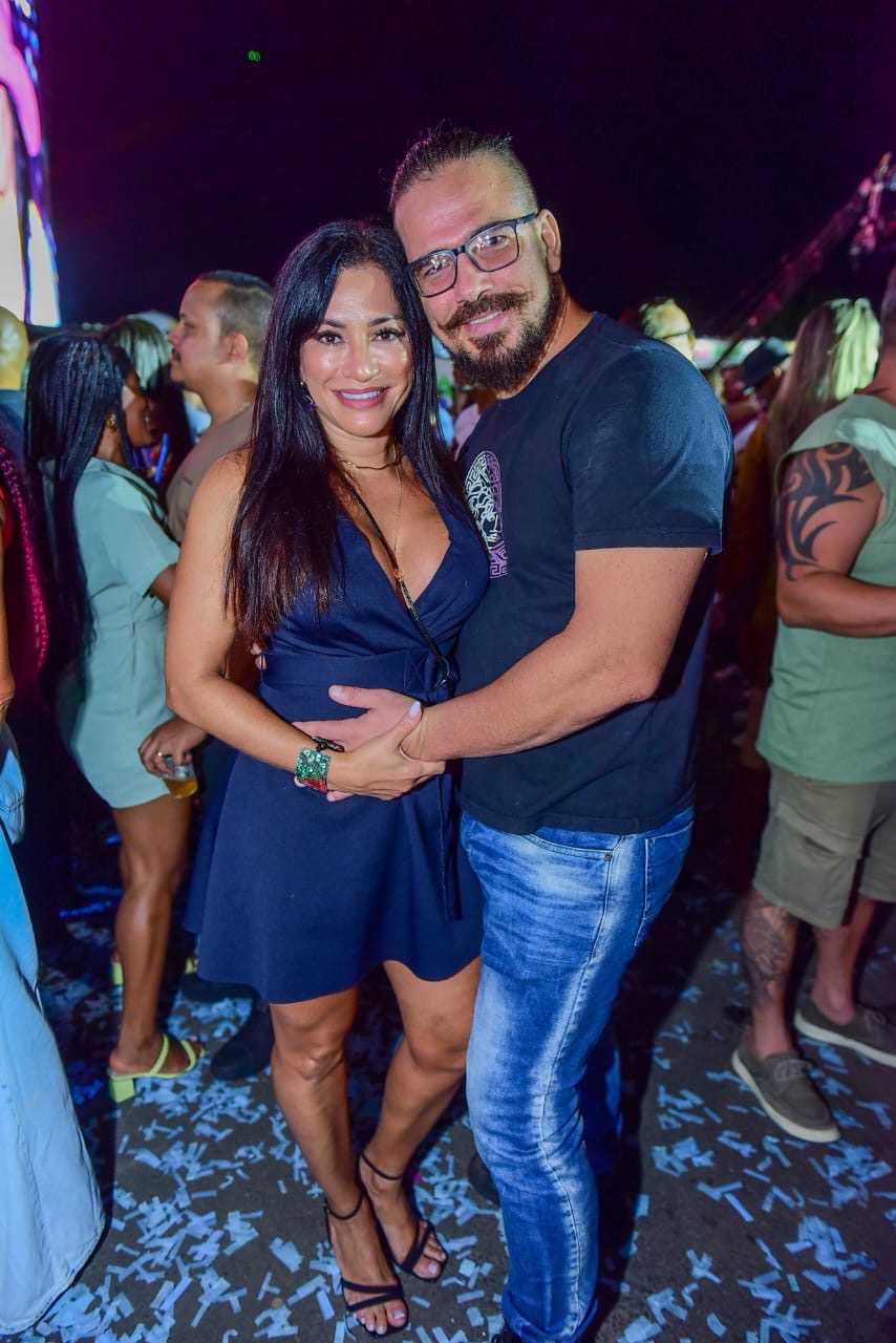 Sara Oliveira e Ivan Bonfim