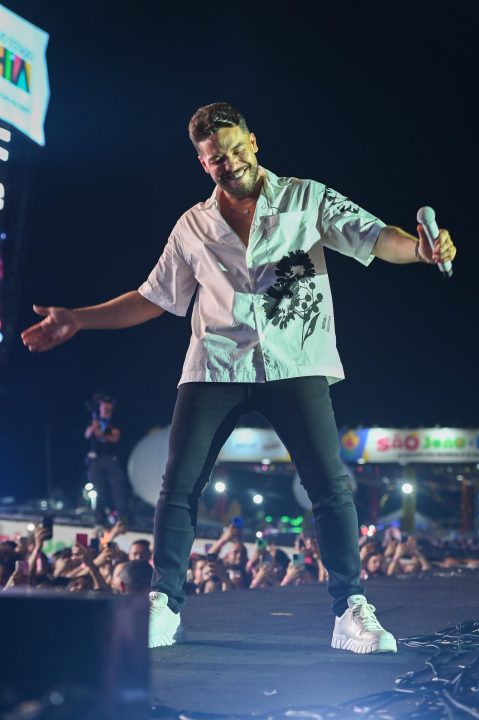 Wesley Safadão cancela show por motivos de saúde: ‘muita dor!’