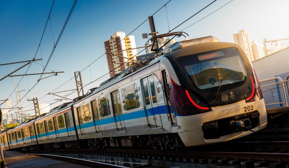 Em meio a programação de 10 anos, metrô anuncia funcionamento por 24 horas no São João