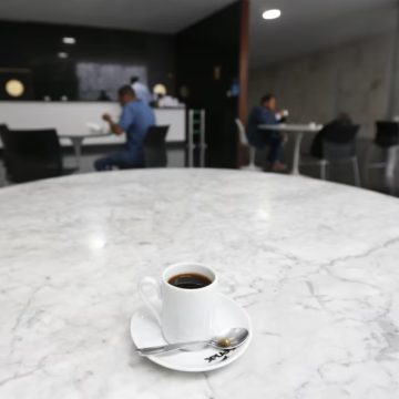 ‘Aceita um cafezinho?’ Mimo custa R$ 2 milhões anuais ao Congresso Nacional