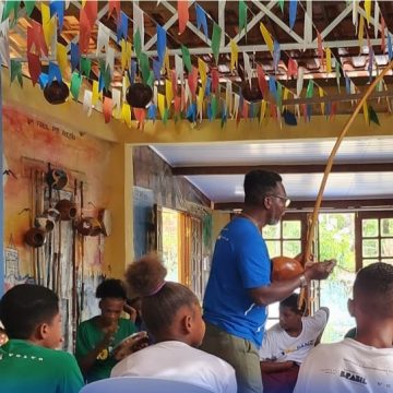 Projeto de educação pela Capoeira criado na Bahia é vencedor de prêmio da Fundação Roberto Marinho