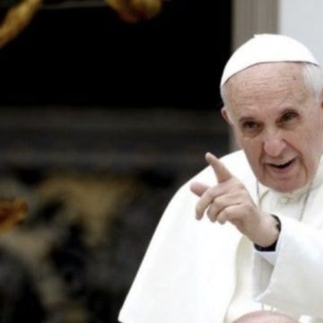 Papa Francisco anuncia projeto para abastecer o Vaticano com energia solar