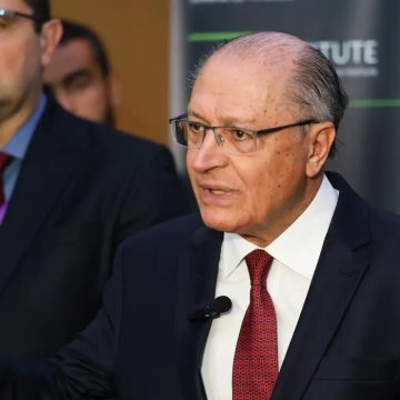 Alckmin diz que governo precisará cortar gastos e melhorar arrecadação