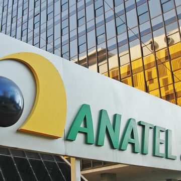 Venda de celulares irregulares pode levar Anatel a retirar sites de e-commerce do ar