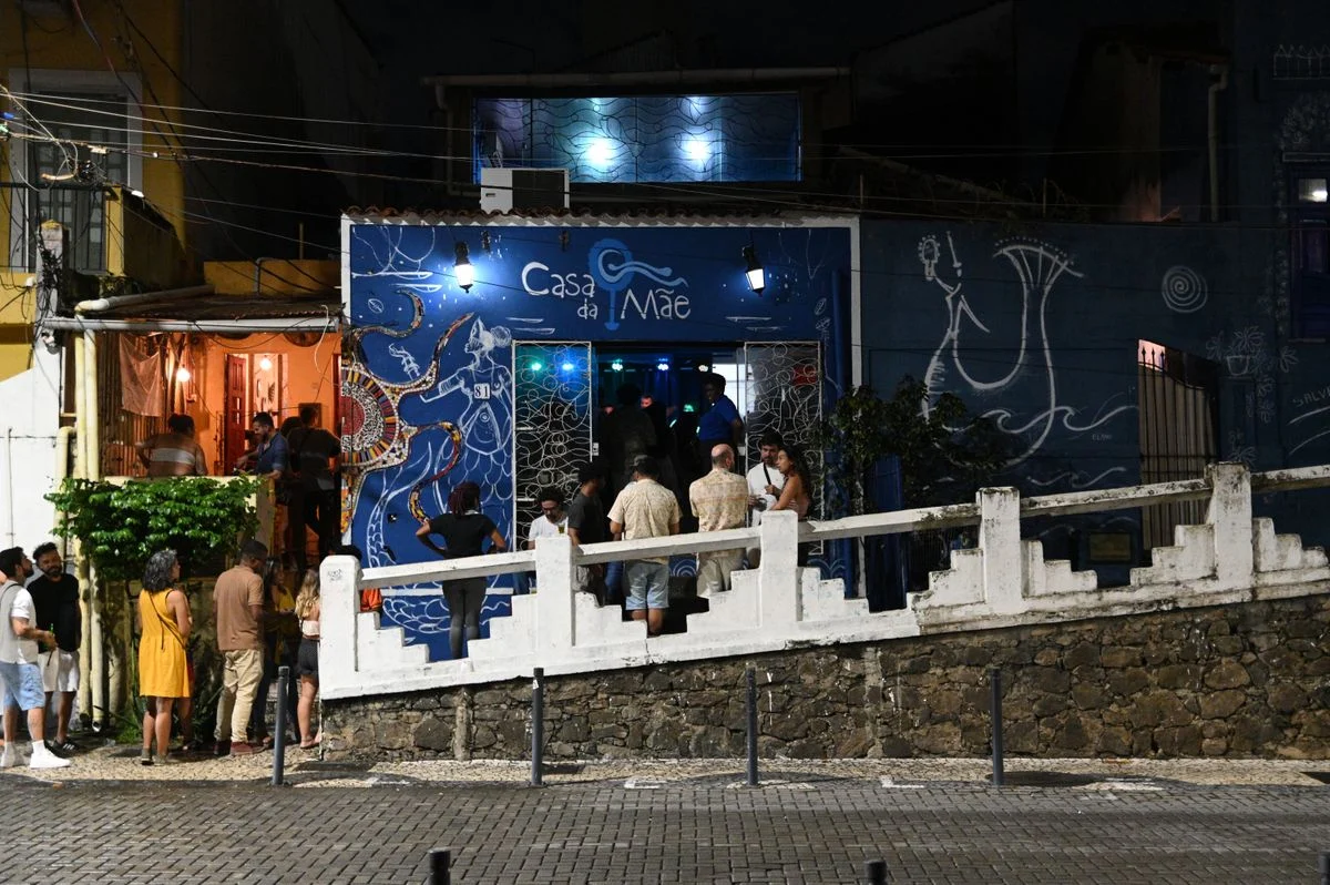 Conheça a Casa da Mãe, que há 18 anos acolhe artistas e projetos culturais no Rio Vermelho