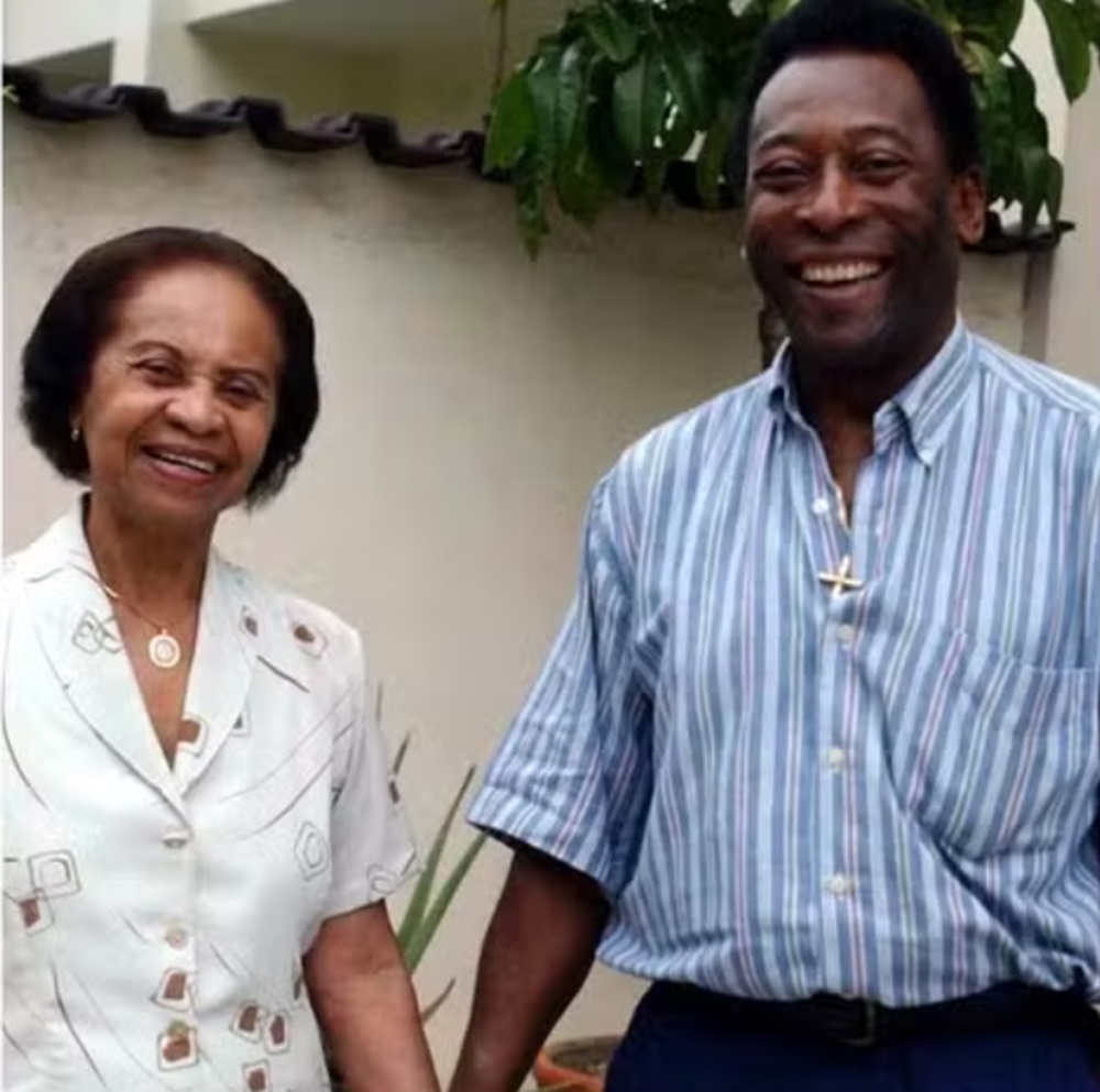 Mãe de Pelé será enterrada em cemitério vertical mais alto do mundo