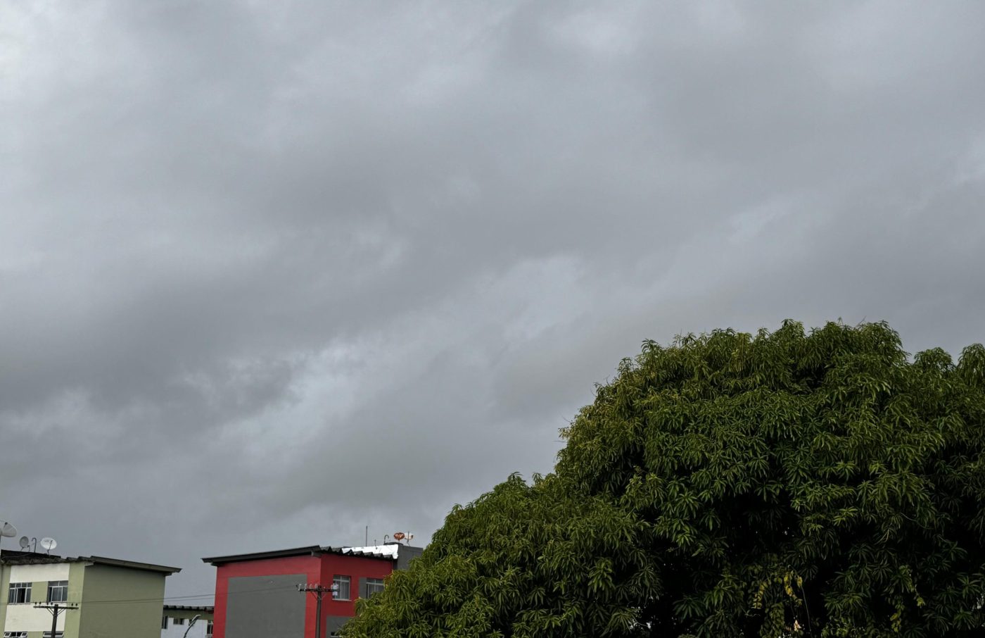 Salvador tem 60% de chance de chuvas neste final de semana; confira previsão atualizada