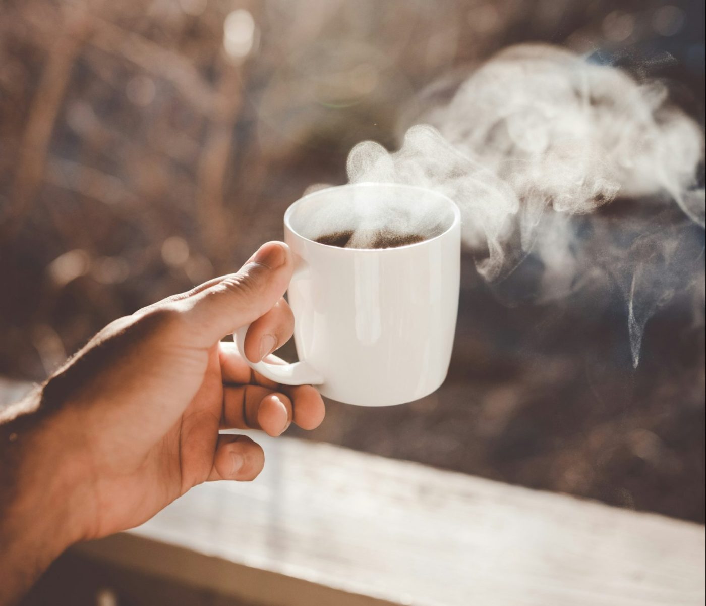 Aroma de café pode ser instrumento para reduzir tabagismo, revela estudo brasileiro