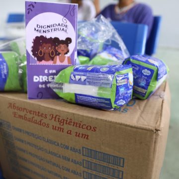 Programa Dignidade Menstrual beneficia mais de 225 mil pessoas em escolas estaduais baianas