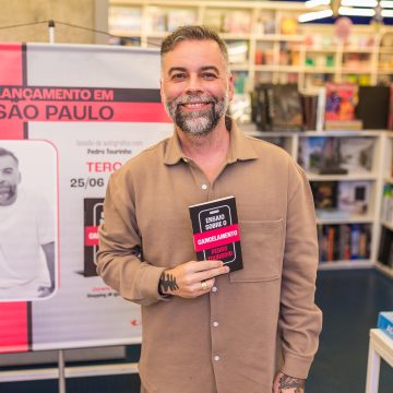 Giro de fotos: Pedro Tourinho lança livro sobre o cancelamento, com cronologia e reflexão sobre como reagir