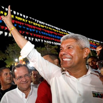 Jerônimo Rodrigues prestigia festejos juninos de oito municípios baianos neste final de semana
