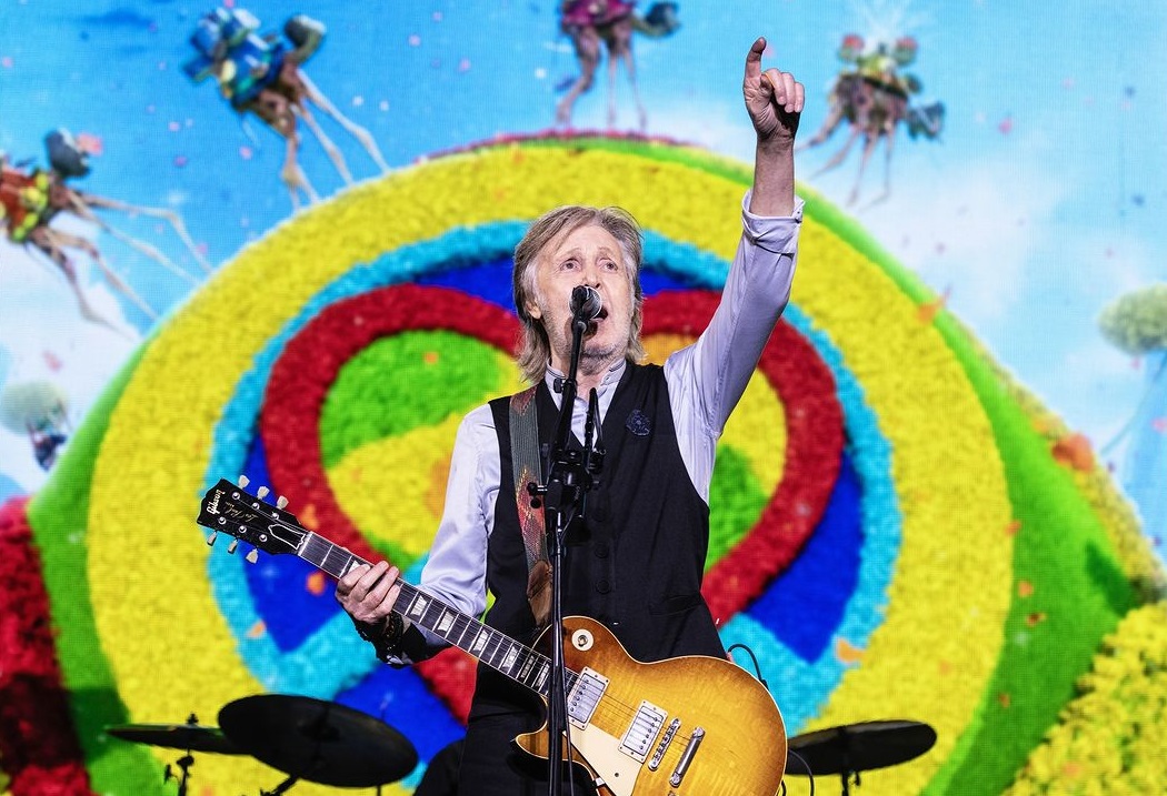 Paul McCartney anuncia shows no Brasil e brinca: ‘O pai tá on’