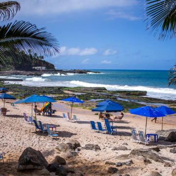 Capital, chapada e litoral sul: confira os destinos mais procurados por estrangeiros na Bahia