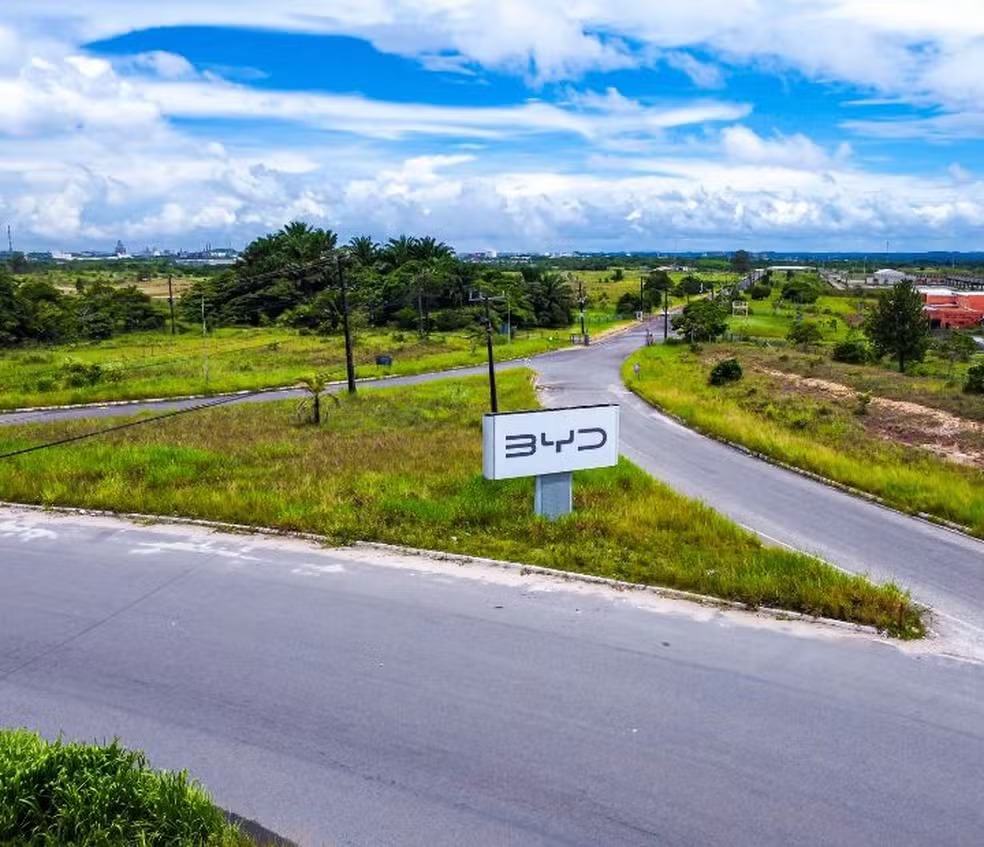 Montadora chinesa de carros elétricos oferece mais de 100 vagas de emprego na Bahia