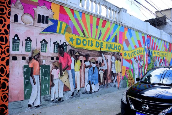 Painéis mostram grandes momentos da luta pela Independência da Bahia