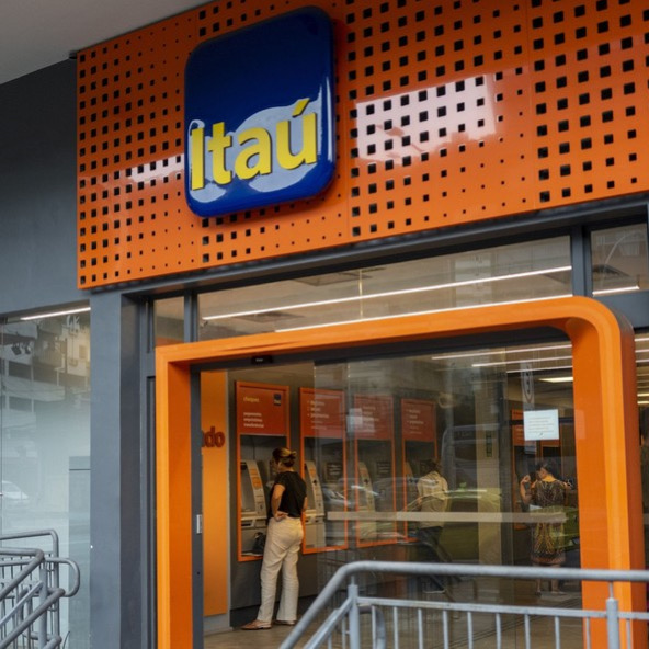 Itaú Unibanco anuncia Pix por aproximação a partir de outubro