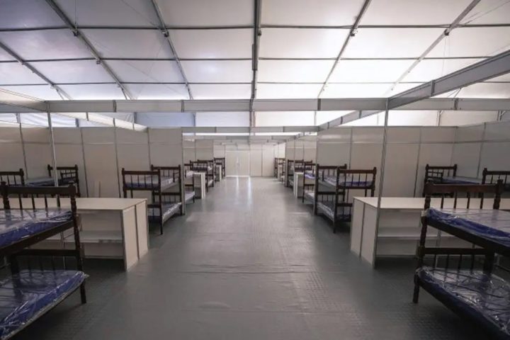 Governo do RS inaugura Centro Humanitário de Acolhimento em Porto Alegre para vítimas das enchentes