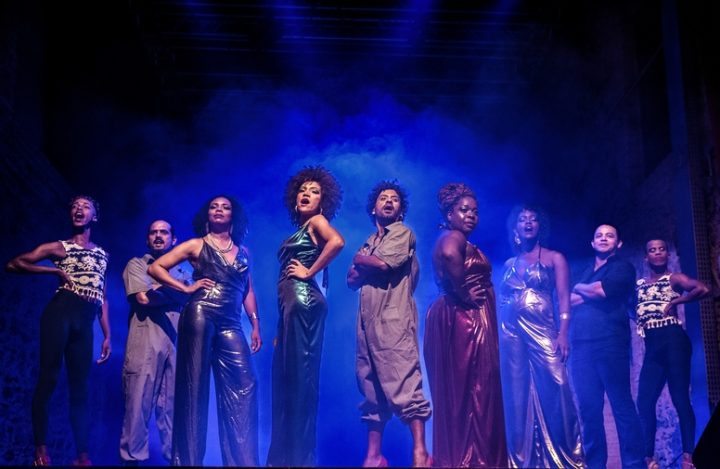 Musical em homenagem a Elza Soares faz nova temporada em Salvador