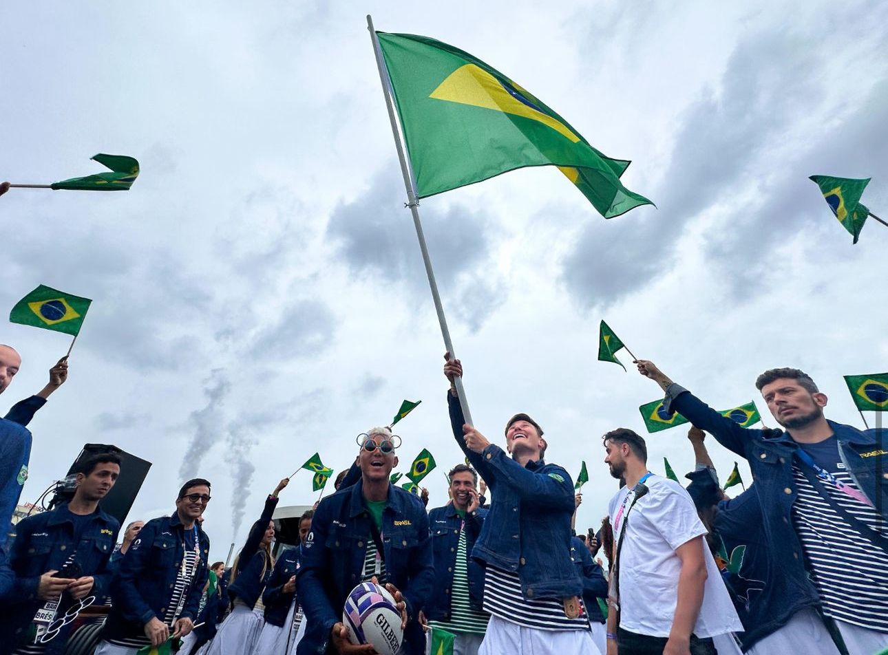 Saiba como foi a passagem do Brasil na cerimônia de abertura das Olimpíadas de Paris; veja fotos