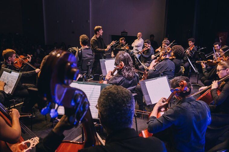 Orquestra Sinfônica da Bahia comanda espetáculo em homenagem a Belchior em Salvador