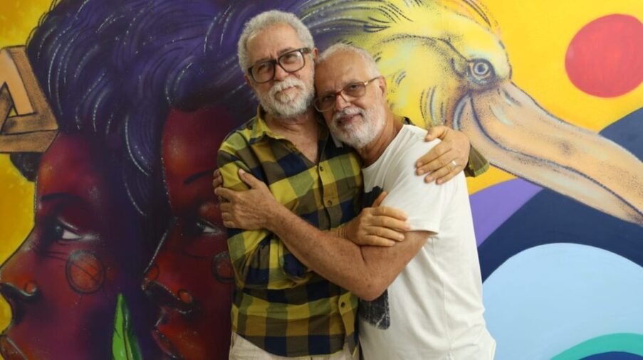 Roberto Mendes e José Carlos Capinan apresentam show especial na Casa da Mãe