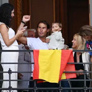 Paris 2024: Rafael Nadal vibra com filho em cerimônia de abertura das Olimpíadas