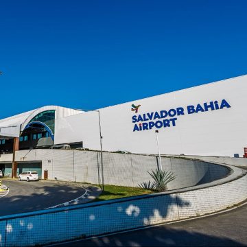 Falha na pista principal do aeroporto de Salvador provoca desvio de voos