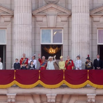 Ala do Palácio de Buckingham é aberta ao público pela primeira vez em 170 anos