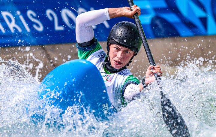 Brasileira Ana Sátila garante classificação no caiaque nos Jogos de Paris