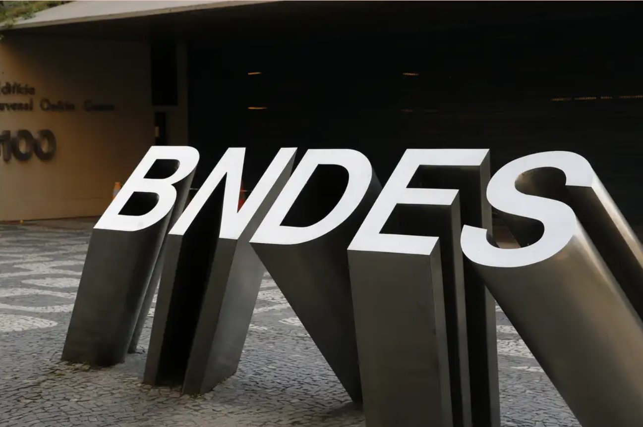 Inscrições para concurso do BNDES já estão abertas; salários chegam a R$ 20 mil