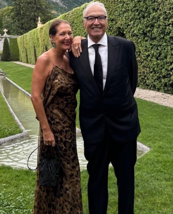 Donata Meirelles e Nizan Guanaes prestigiam casamento no Lago de Como