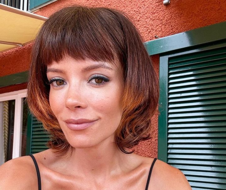 Lily Allen cria perfil no Onlyfans e vende fotos dos pés por R$ 57