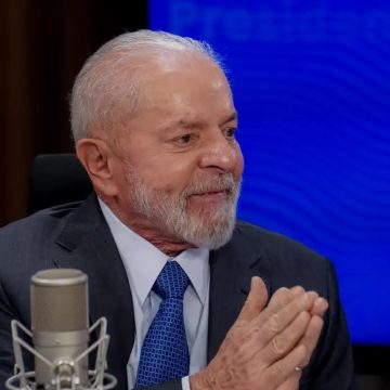 ‘Não vamos cortar o salário mínimo’, reafirma Lula em entrevista
