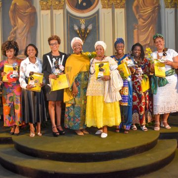 Prêmio Mulheres Negras contam suas histórias terá abertura com Jau no Pelourinho