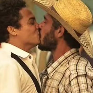Silvero Pereira se despede de Thommy Schiavo, seu par romântico em Pantanal: ‘Muito triste’