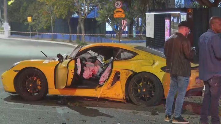Motorista de Porsche atropela e mata motociclista em SP após discussão de trânsito