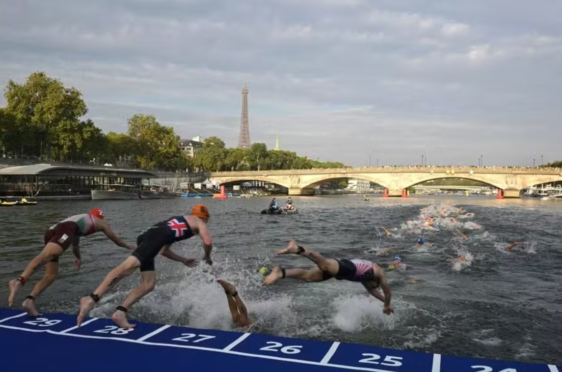 Testes indicam melhoria da qualidade da água no Rio Sena para as Olimpíadas de Paris